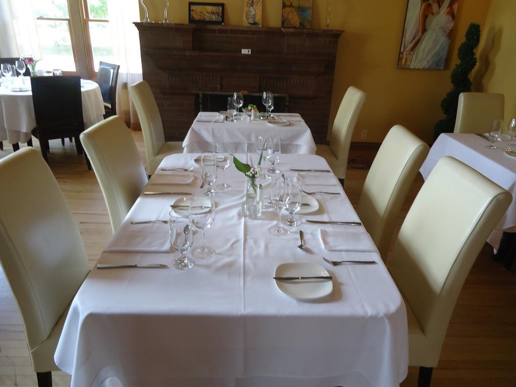 Maison Tait House Hotel Shediac Buitenkant foto