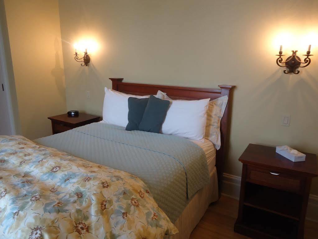 Maison Tait House Hotel Shediac Buitenkant foto