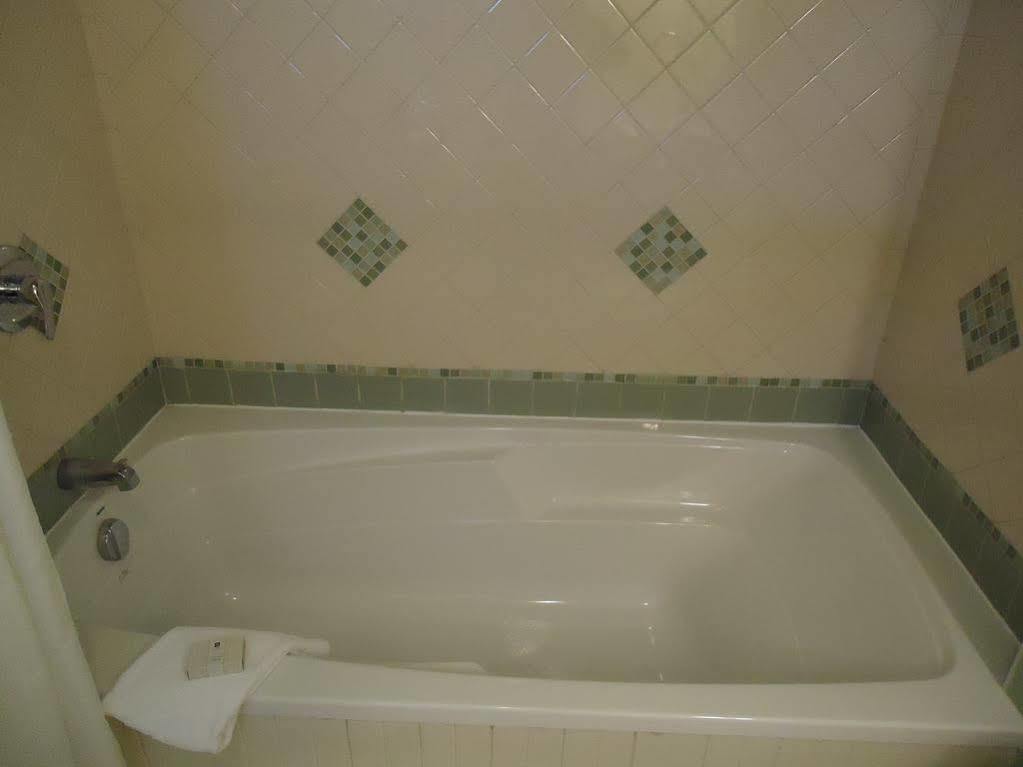 Maison Tait House Hotel Shediac Buitenkant foto